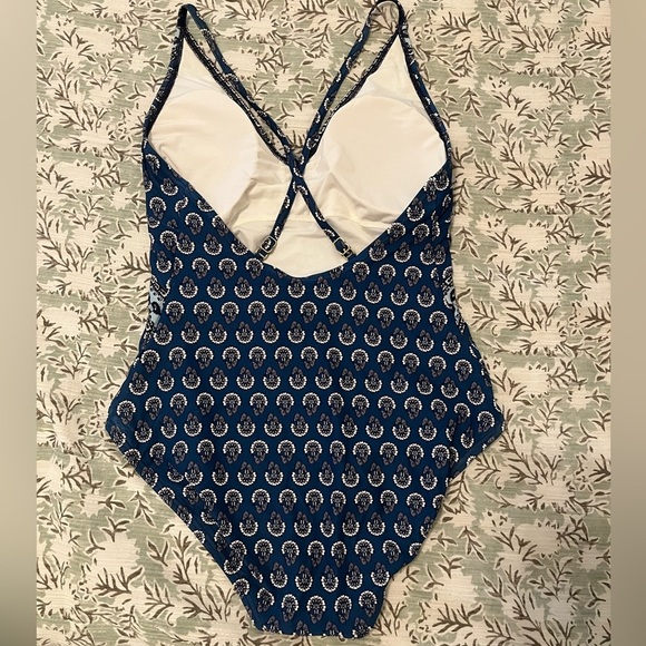 LOFT | Bandana Block Print Swimsuit Medium Blue Bathing Suit Full Coverage - Picture 3 of 6